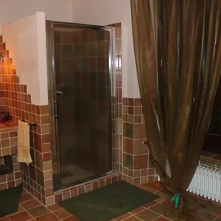 Casa Immersa Nella Natura